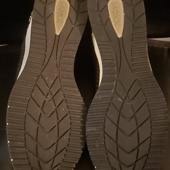 New Size 10 Mexx Wedge Healed Knitted Sneakers - Picture 3 of 7